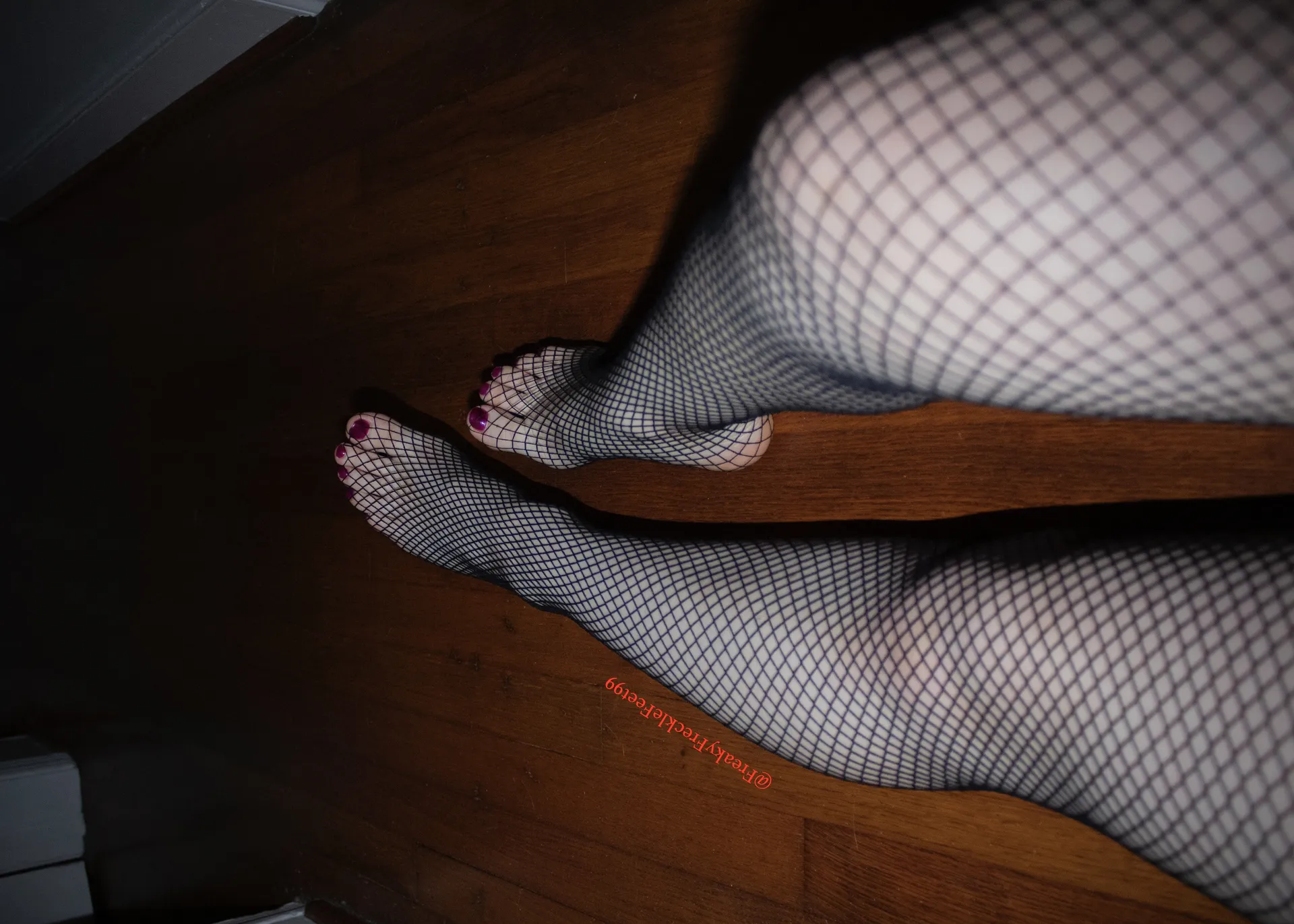 FreakyFreckleFeet99 OnlyFans header