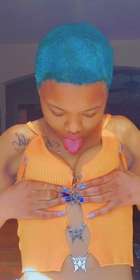 Sexy ass blue OnlyFans