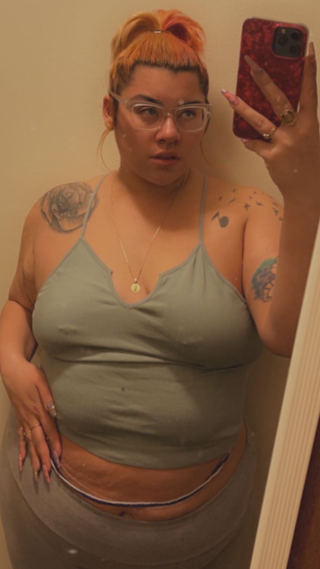 FreakySky32 OnlyFans