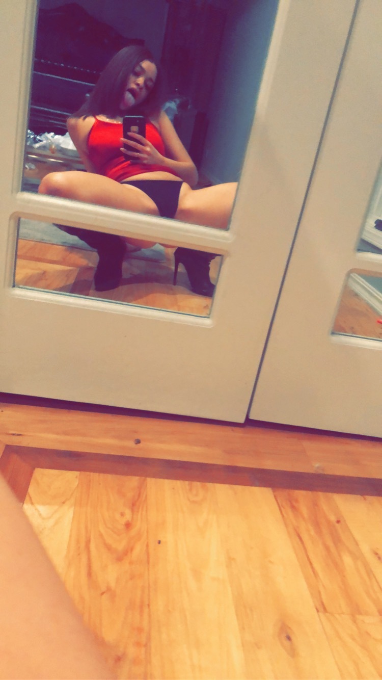 Freckled Yella OnlyFans