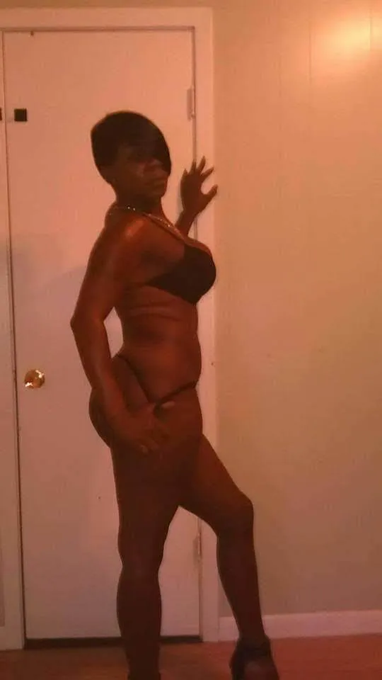 Lafreda'sRoom222 OnlyFans header