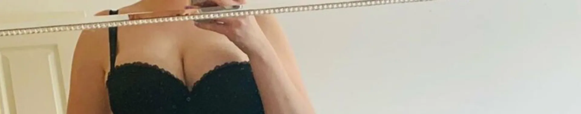 Katie Knowles OnlyFans header