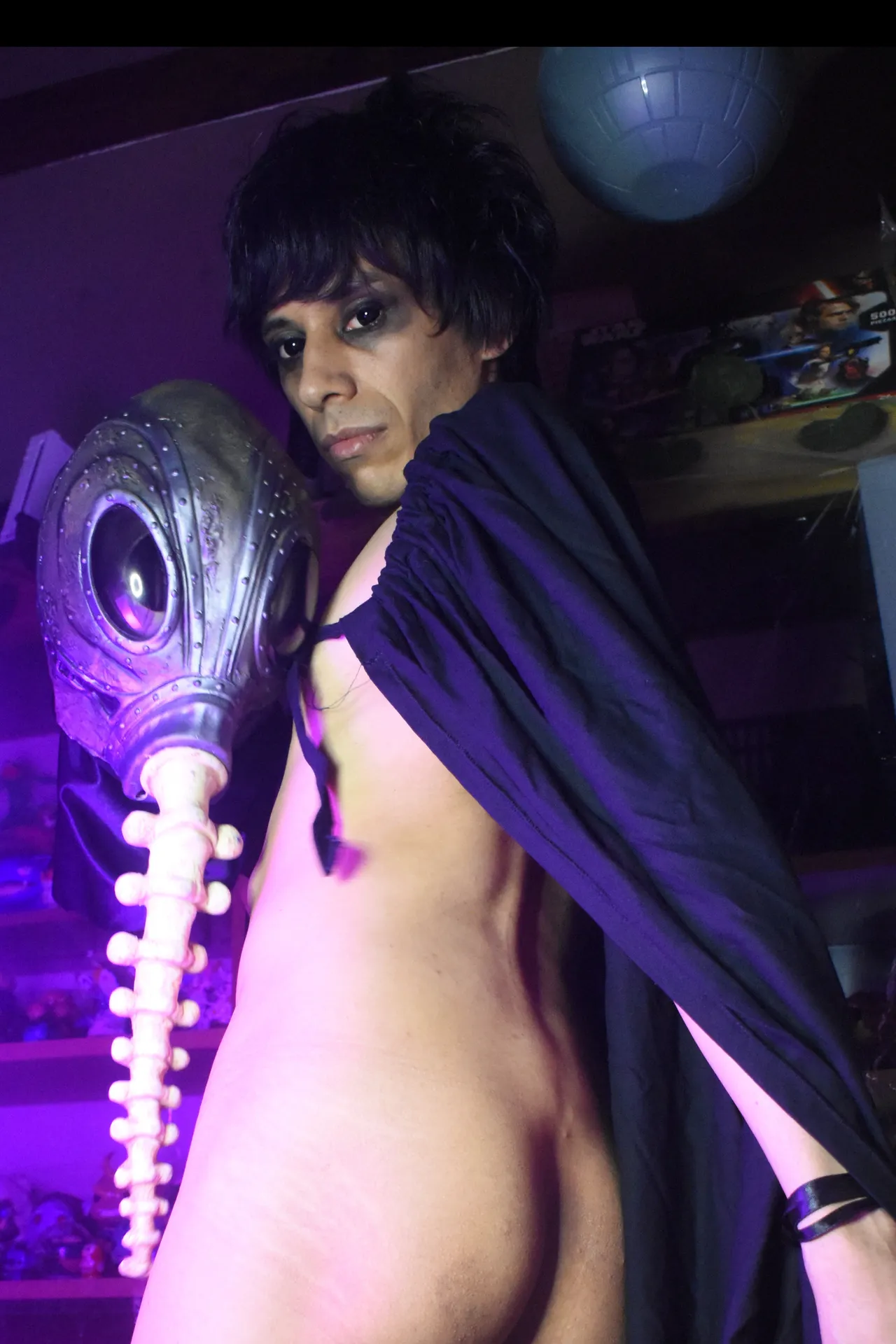 FREE Geek Boy 8 inch cock!