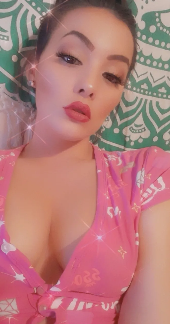 Bella Foxx FREE PAGE