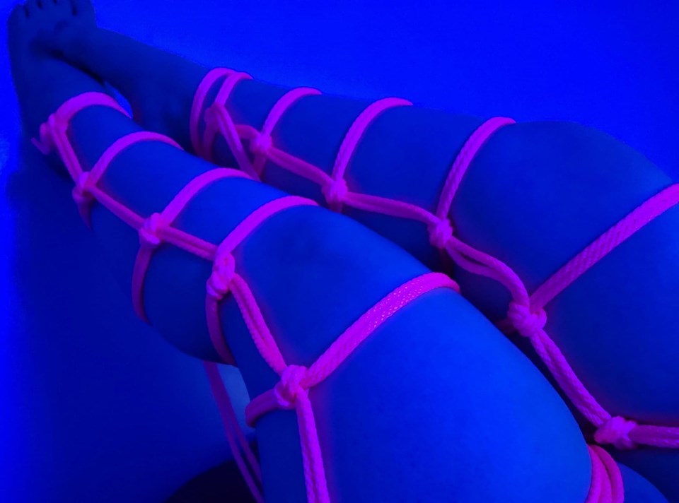 Bella Rose OnlyFans header