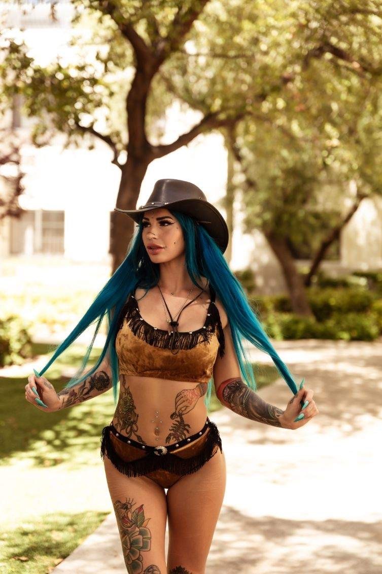 Desert Huntress PPV OnlyFans