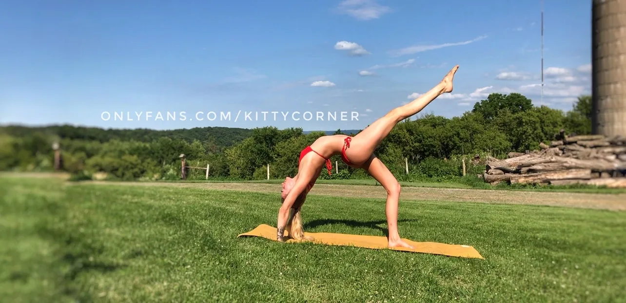 KittyCornerFree OnlyFans header