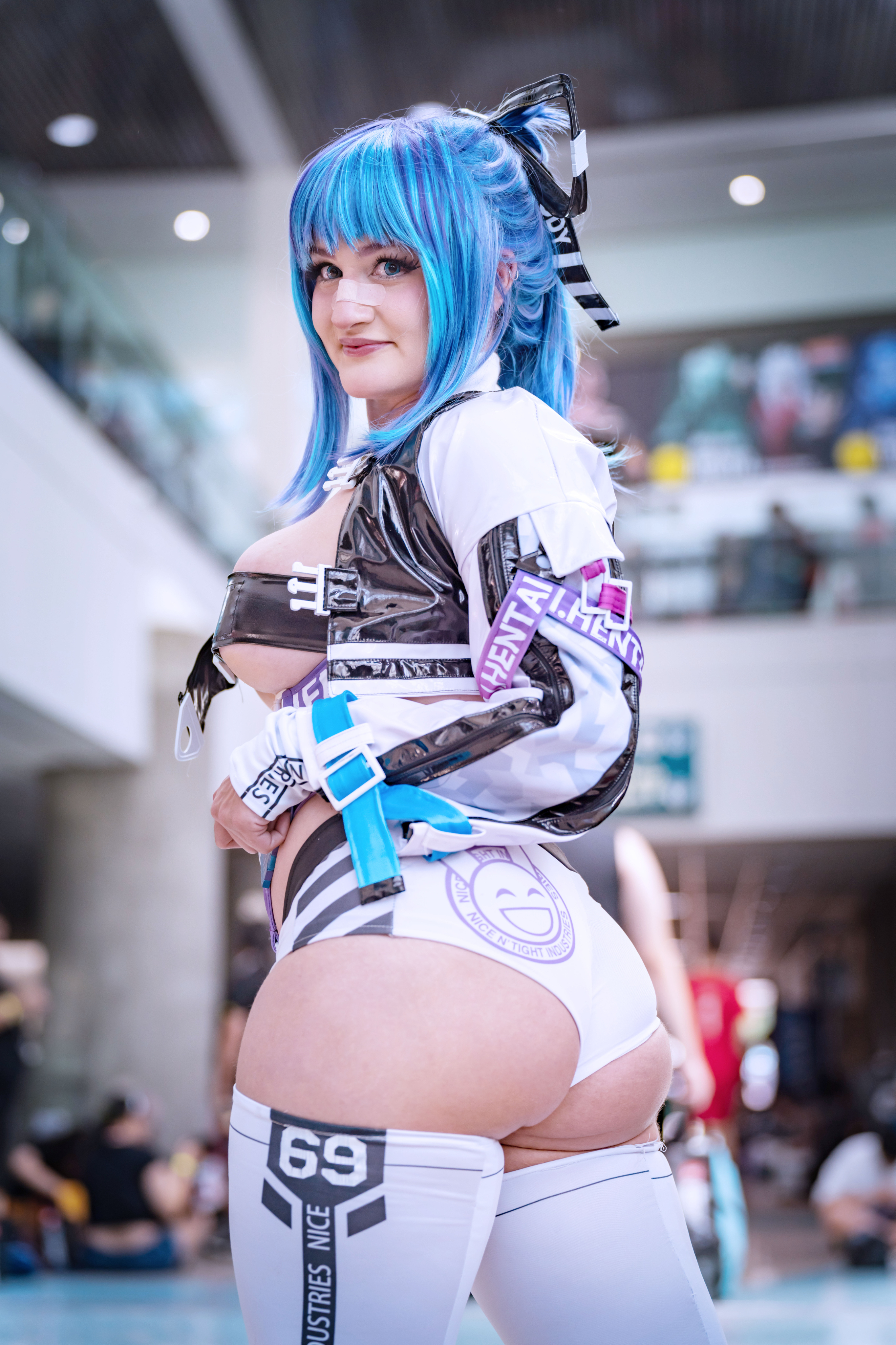 Kombinichan ANWSER DMS MYSELF OnlyFans header