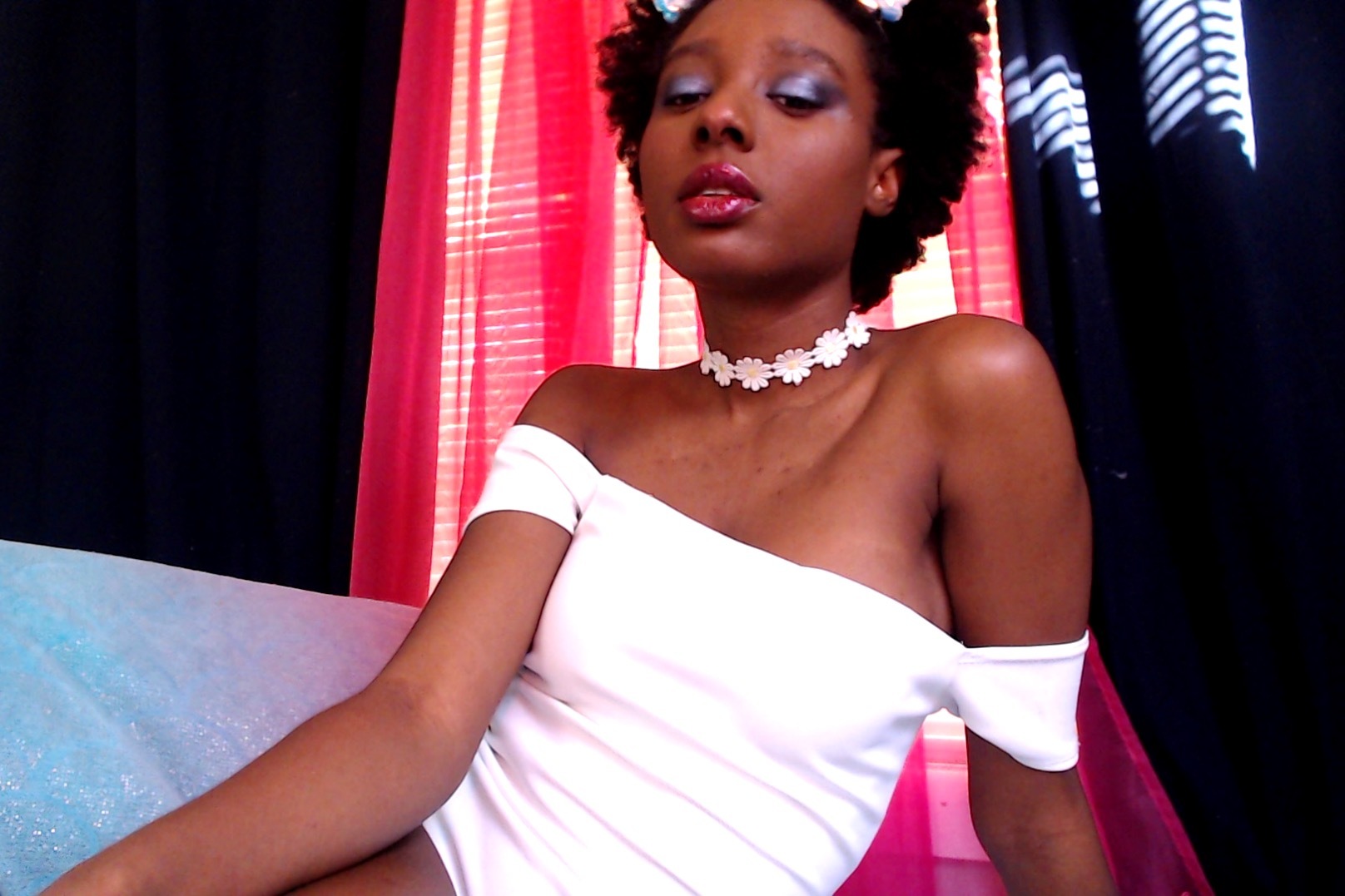 Kitten Kream (free account) OnlyFans