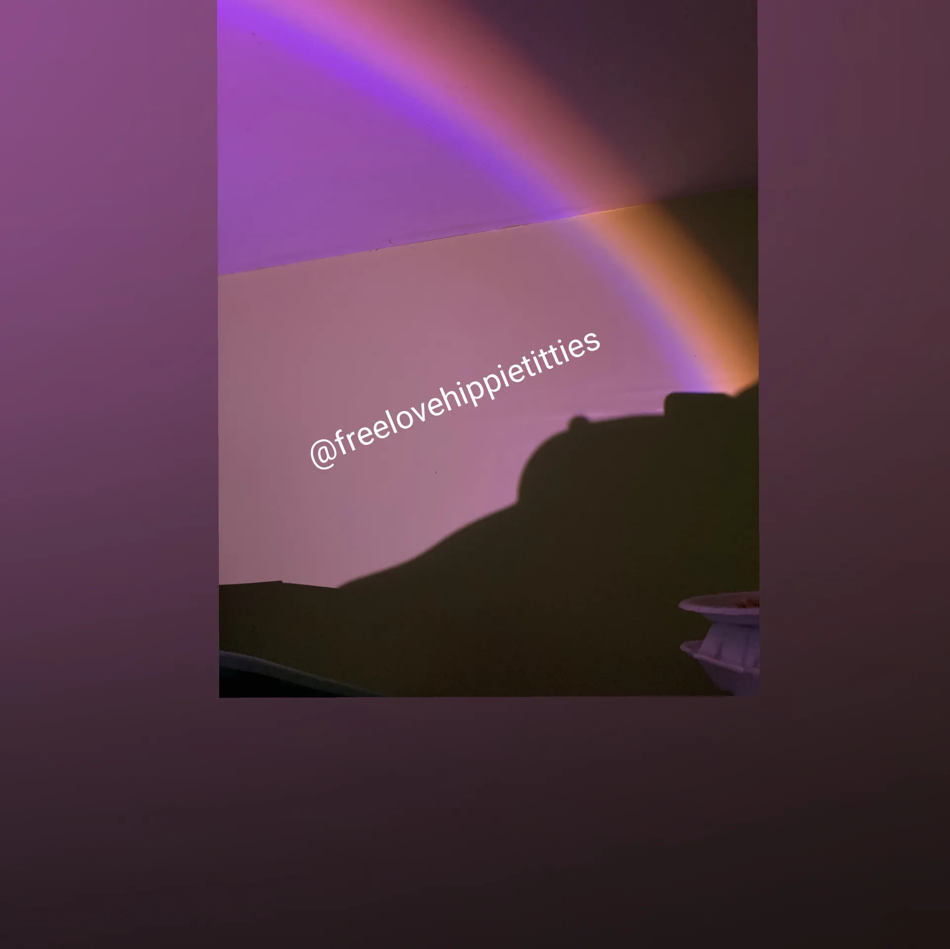 freelovehippietits OnlyFans header