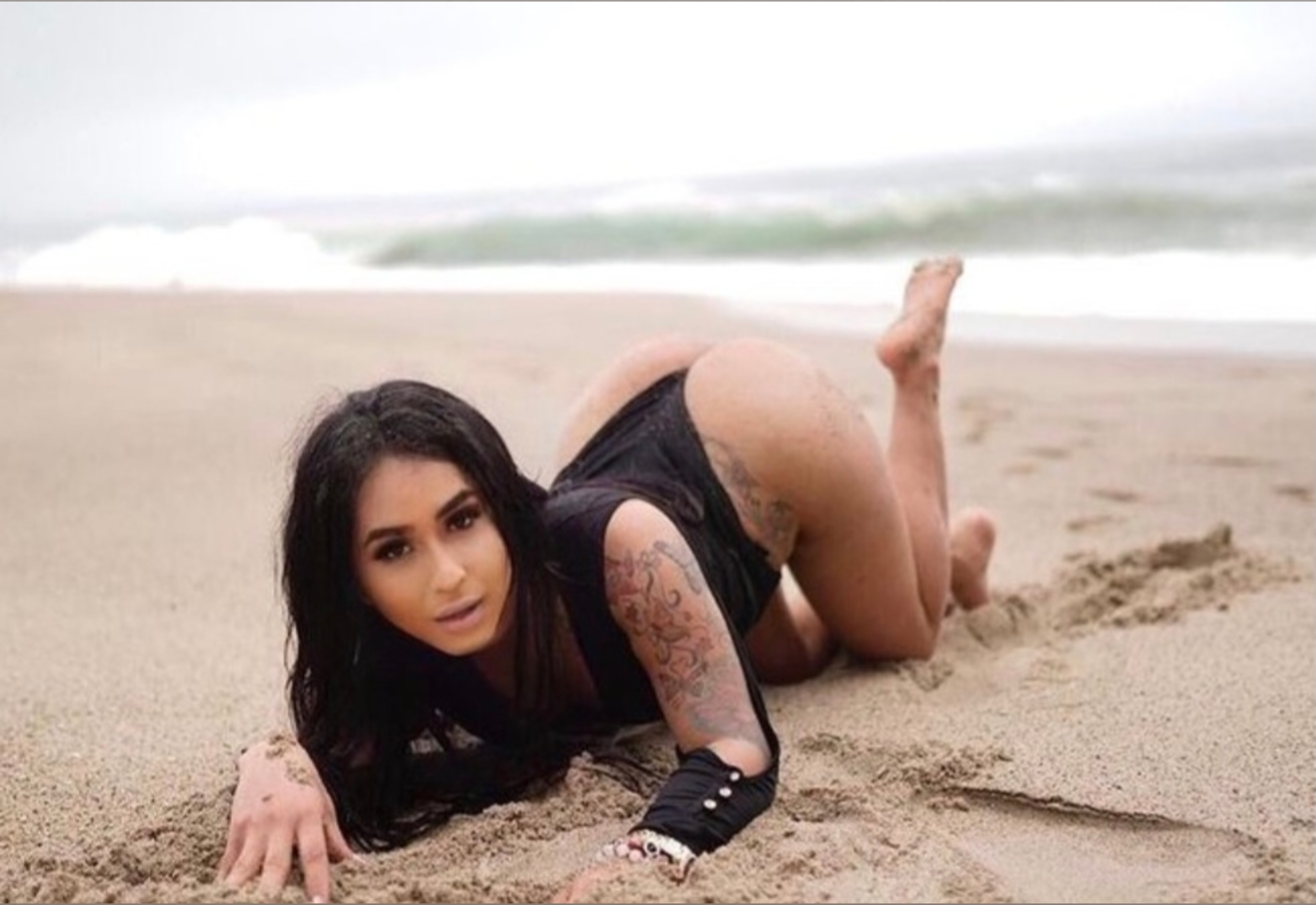 TS with phimosis dick 𝐎𝐍𝐋𝐈𝐍𝐄 𝟐𝟒/𝟕 DM NOW OnlyFans