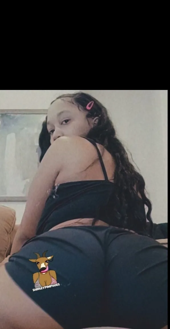 ShirleyPeeks OnlyFans header