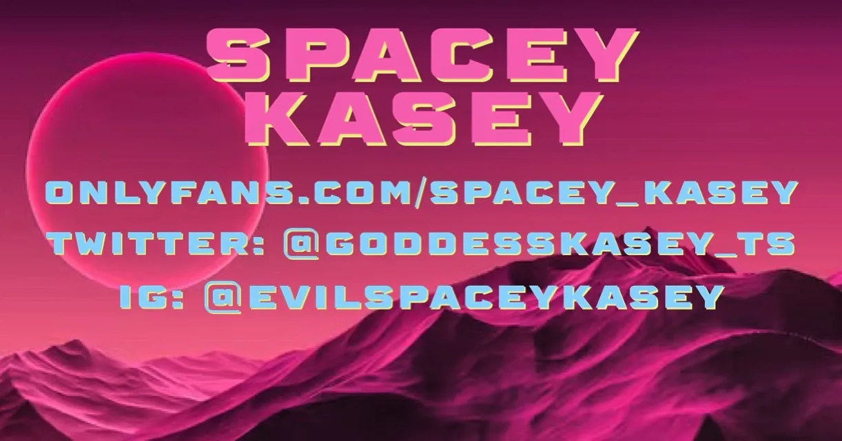 FreeTsSpaceyKasey OnlyFans header