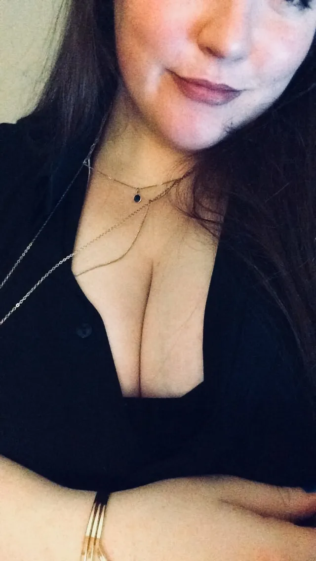 Busty BBW 😈 OnlyFans header