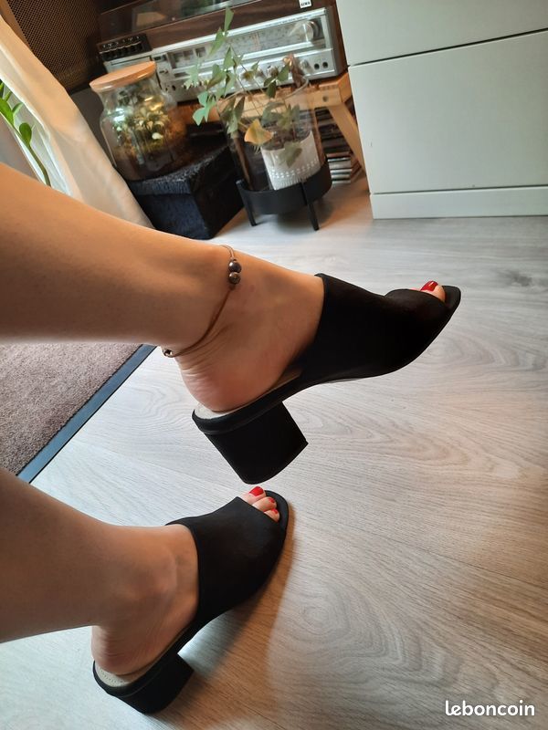 French Feet OnlyFans header