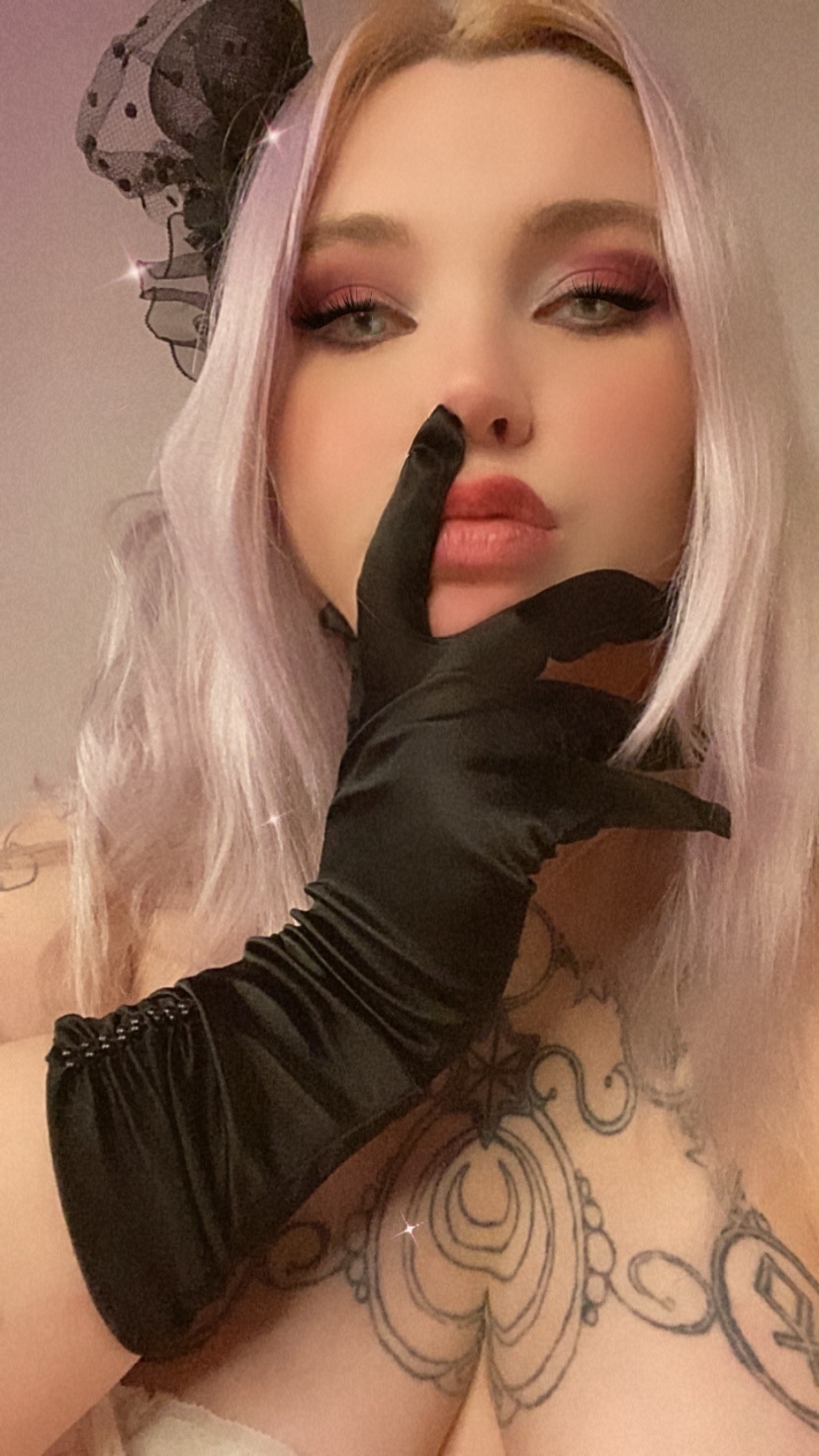 Your goddess Freya 👑 OnlyFans