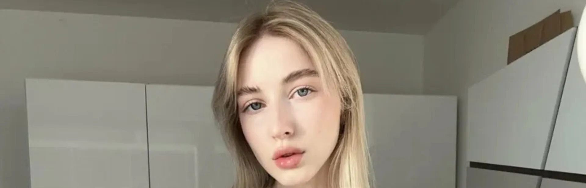 Frida Klaimon OnlyFans header