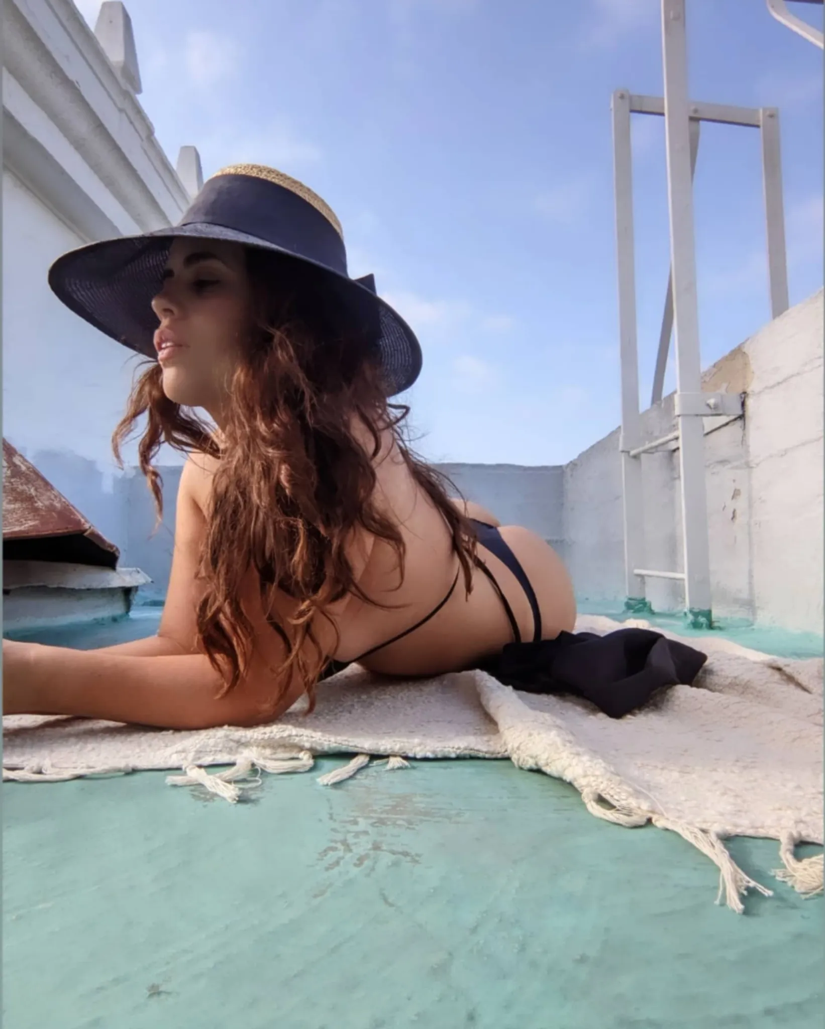 Frida OnlyFans header