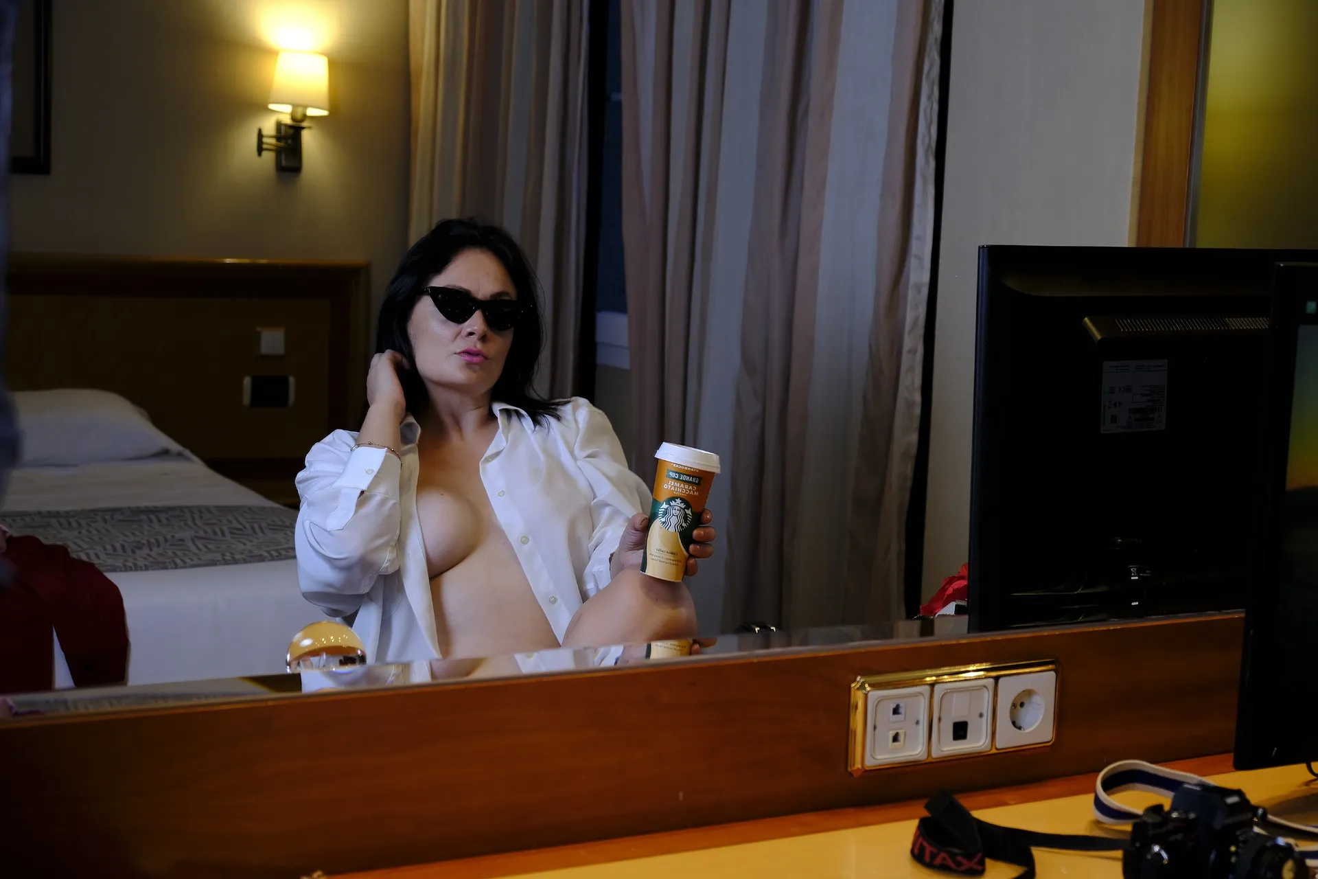 Frida OnlyFans header