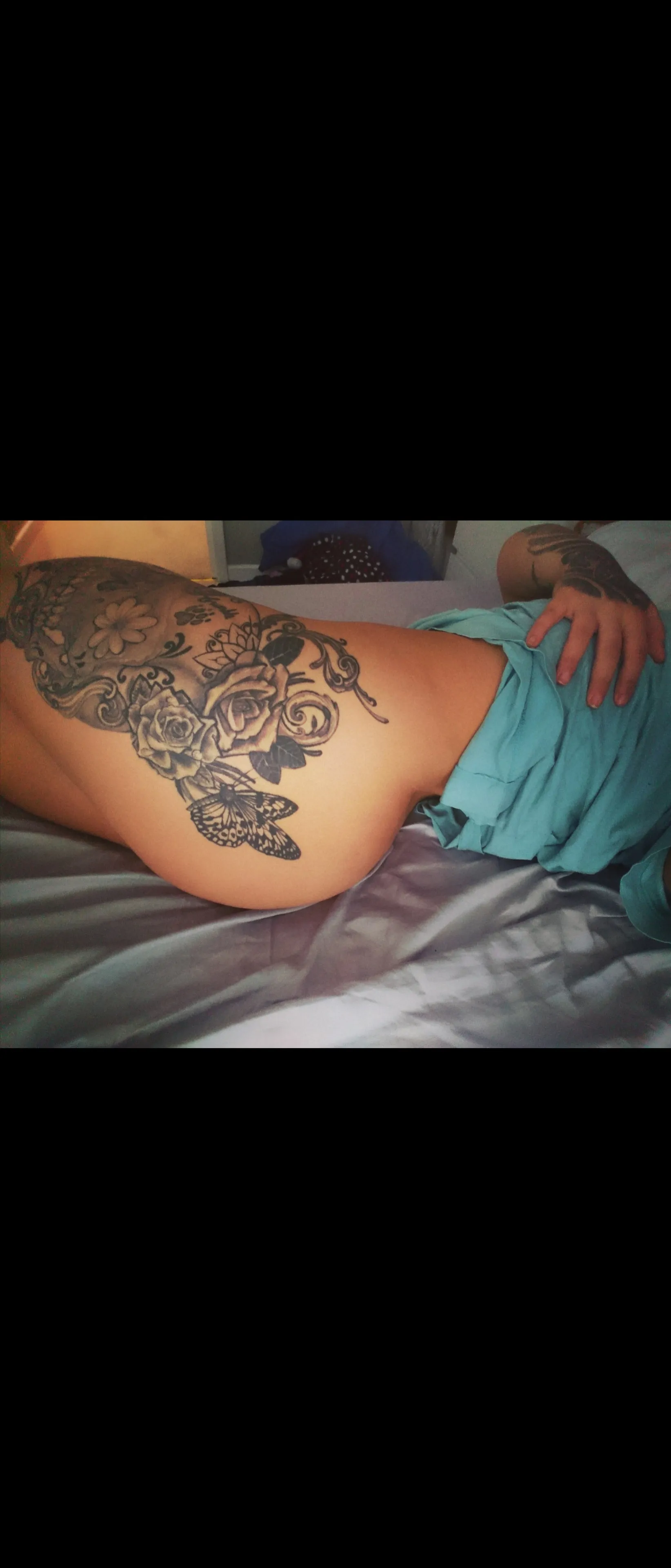 Friskyoak OnlyFans header