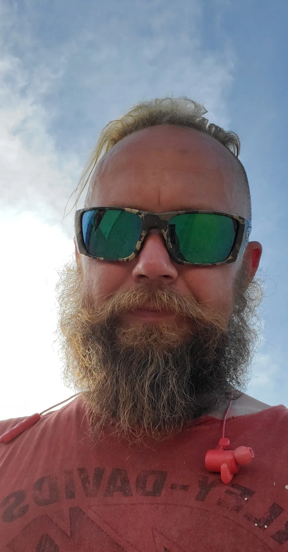 Travis ratliff OnlyFans header