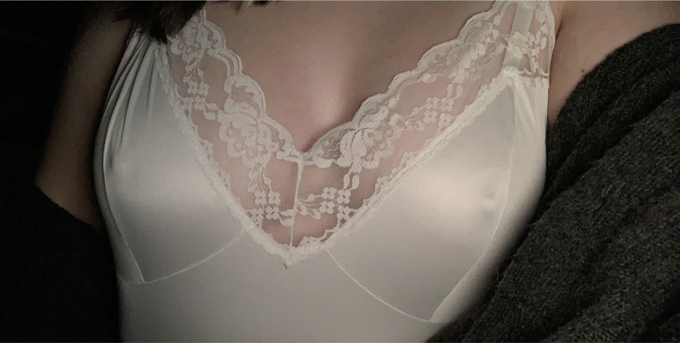 Vivian OnlyFans header