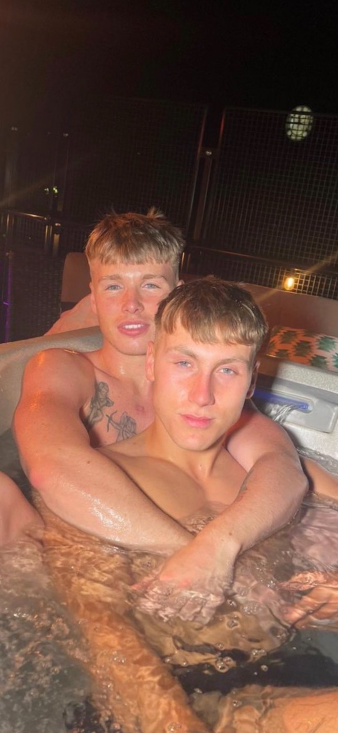 GAY 0161 COUPLE OnlyFans