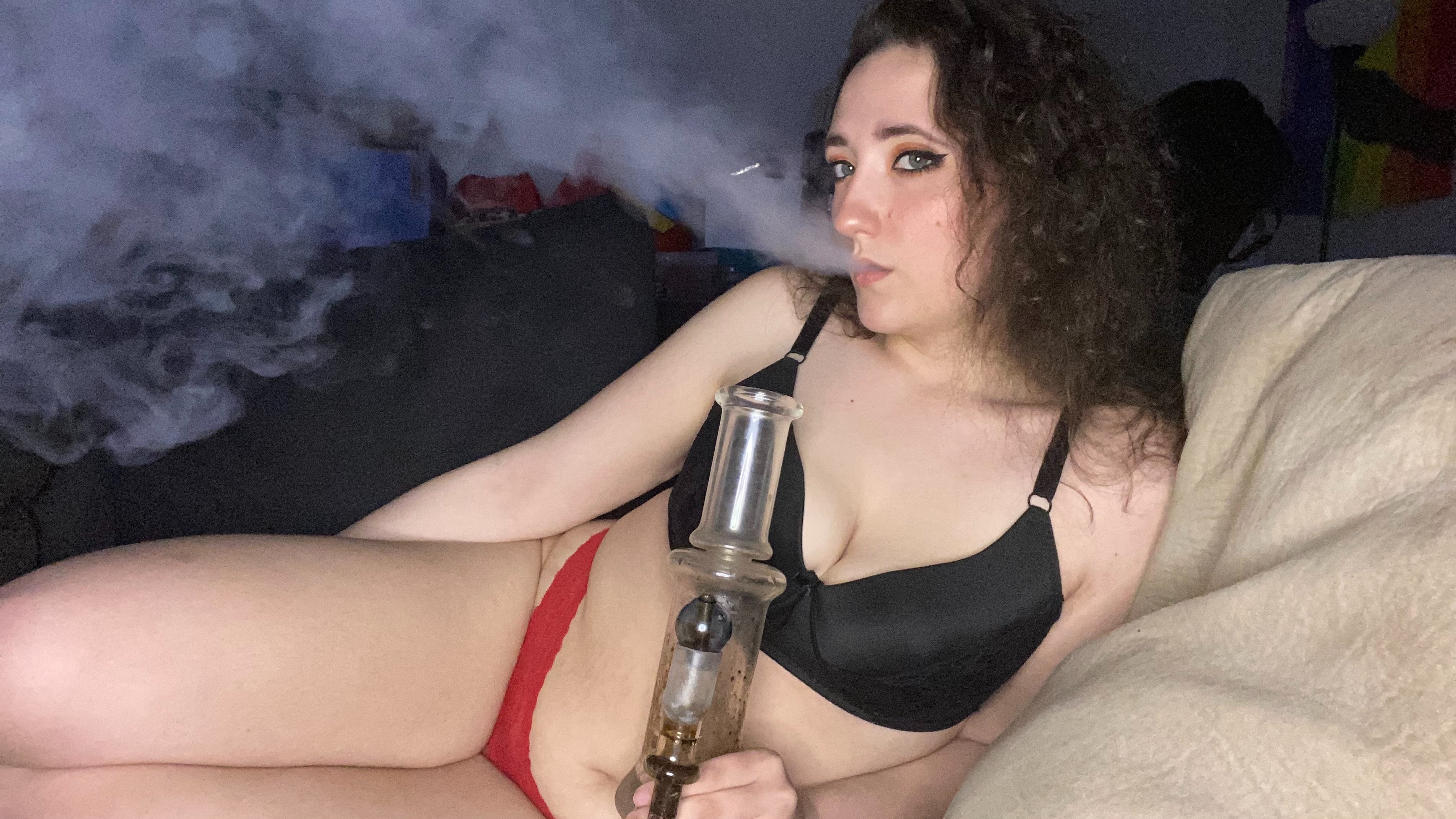 Mistress Genevieve OnlyFans header