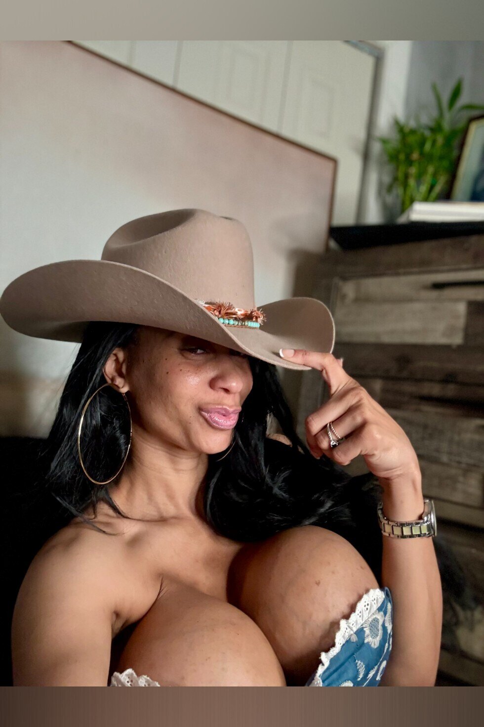 Gloria L'Amour OnlyFans