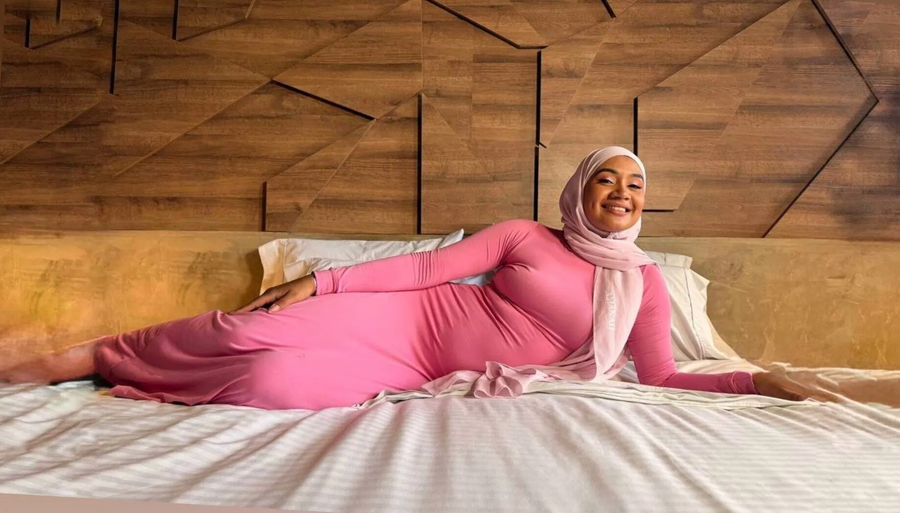 📿Hadida Vey📿 OnlyFans header