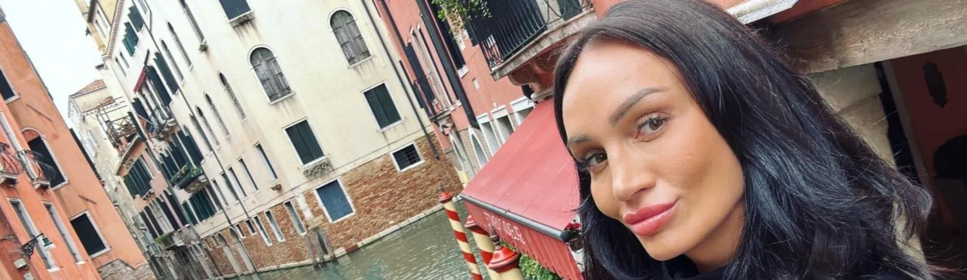 Hayley Vernon OnlyFans header