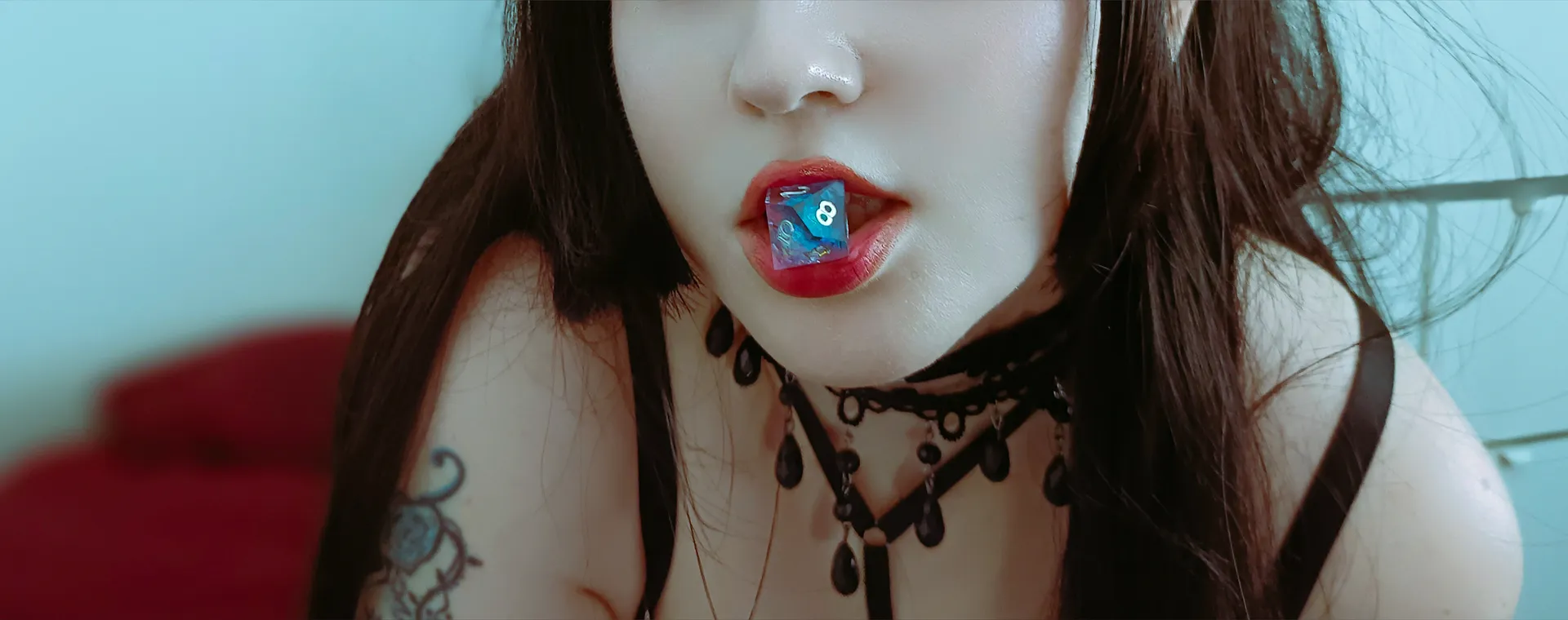 H3nia OnlyFans header