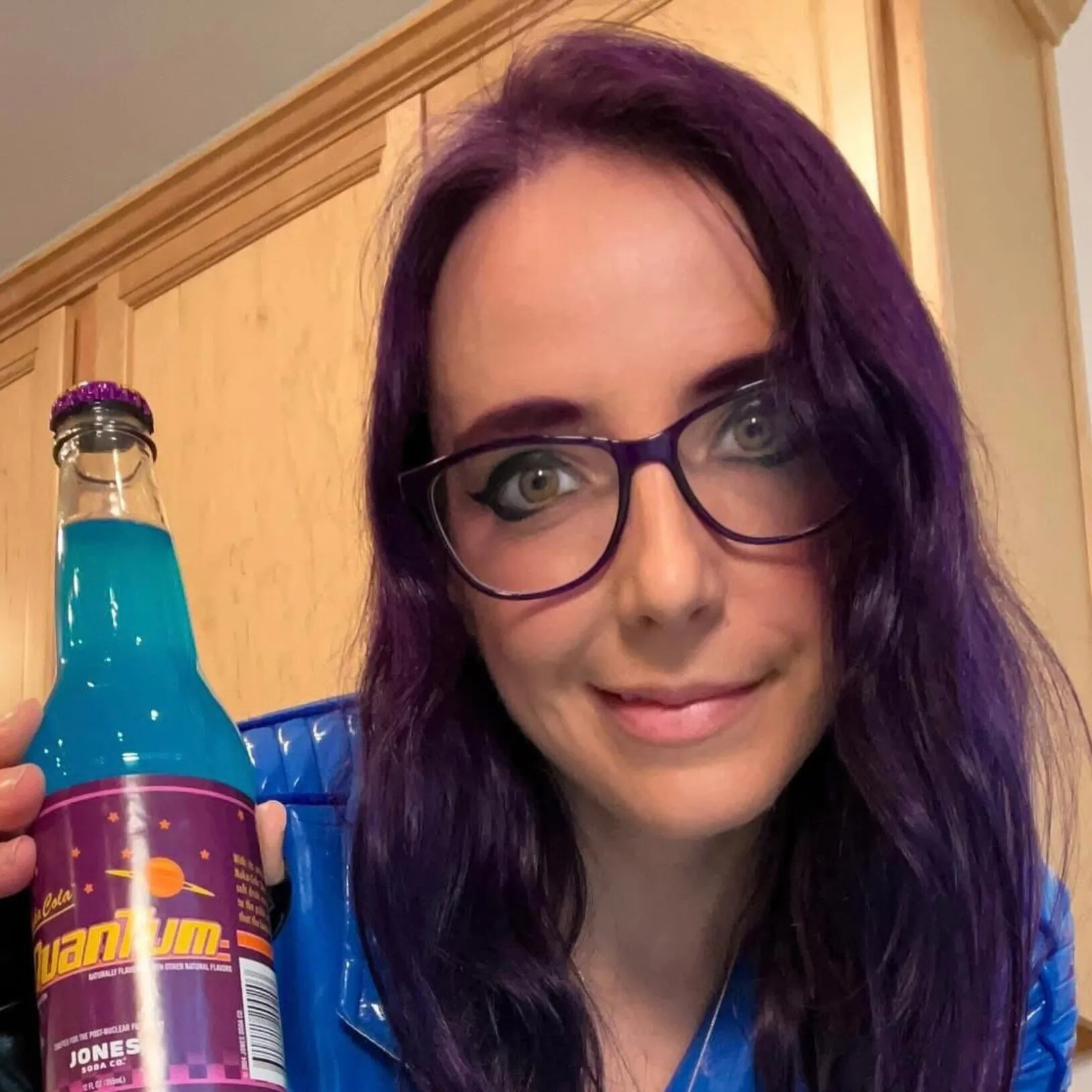 Angela the Hobby Daemonette ~ 💜