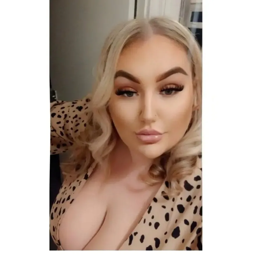 Hollie