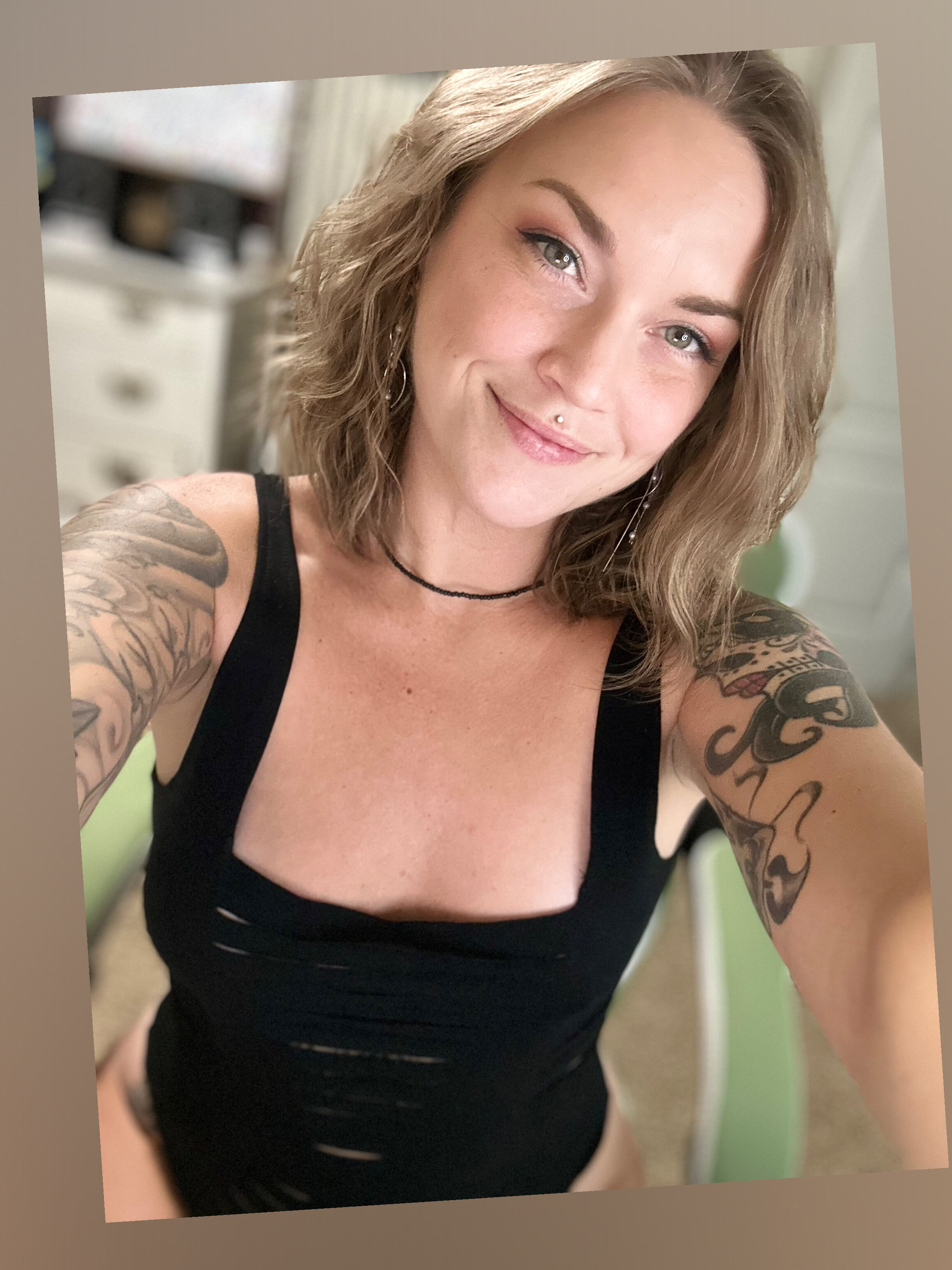 Mollie Rose! 🌳🖤 OnlyFans