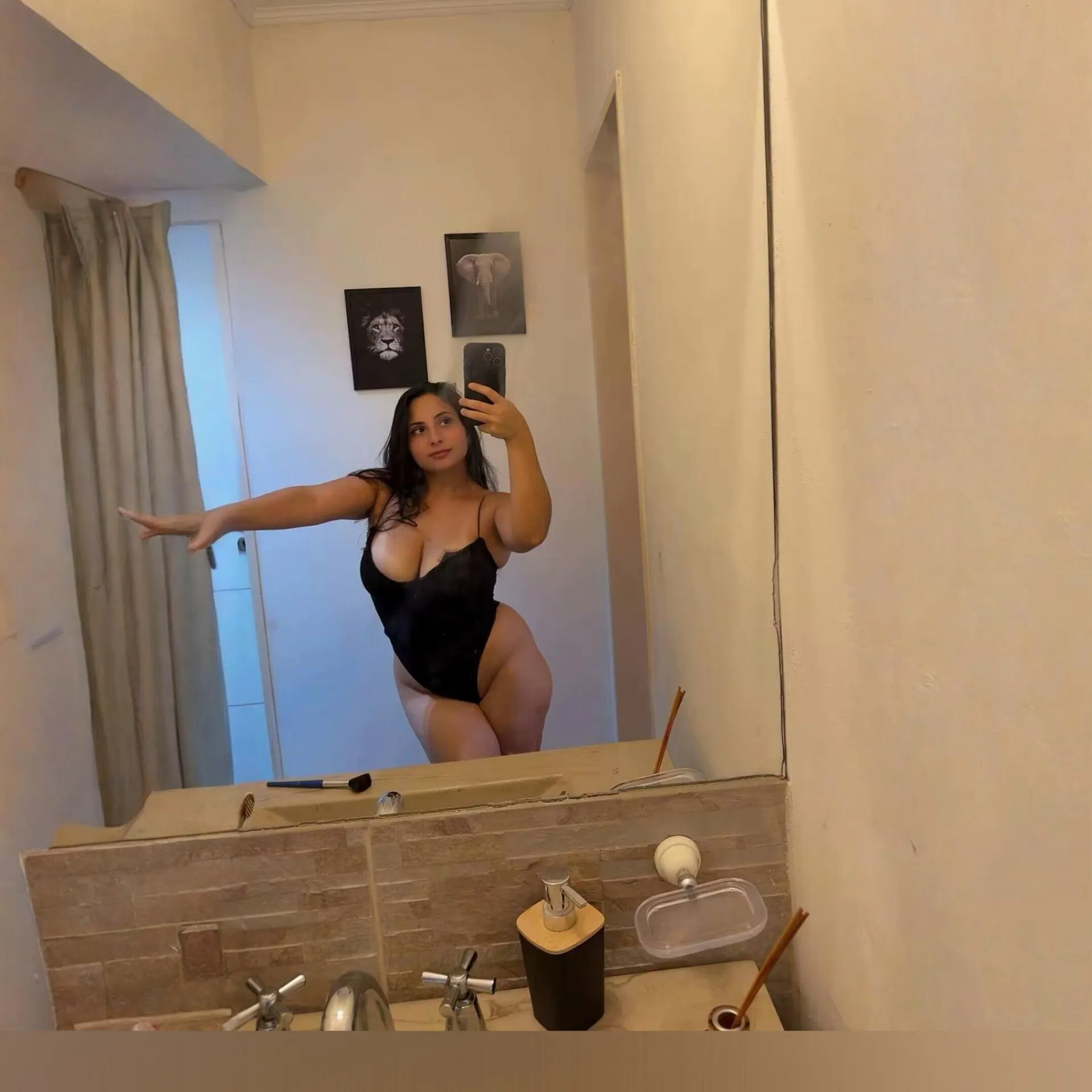 Karen OnlyFans header
