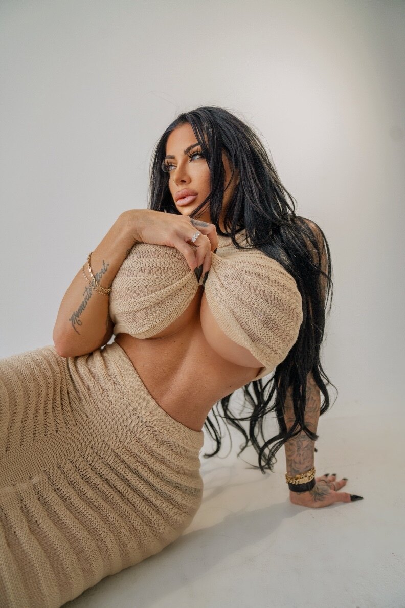 Lindi Nunziato OnlyFans