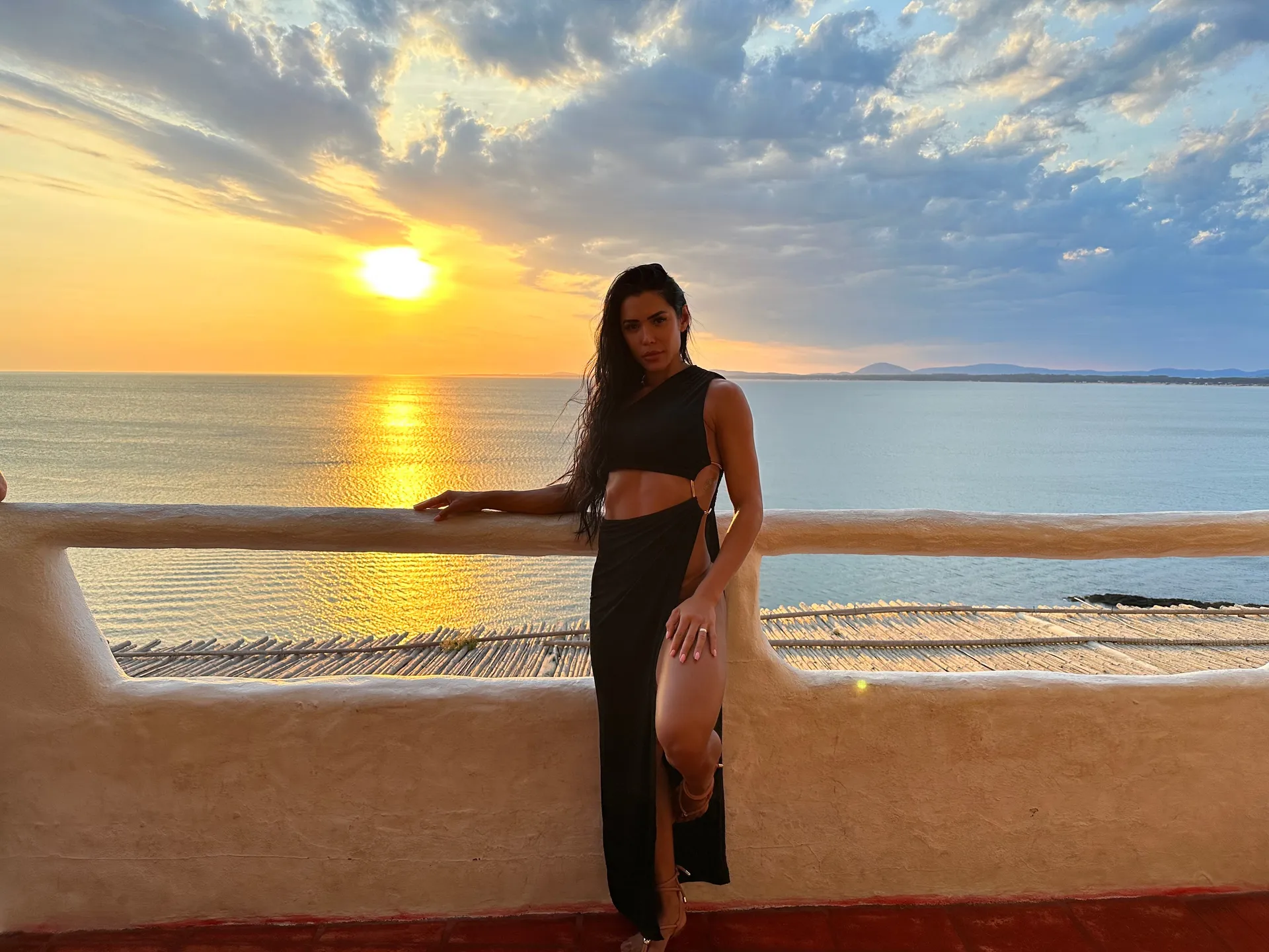 Indianara Jung OnlyFans header