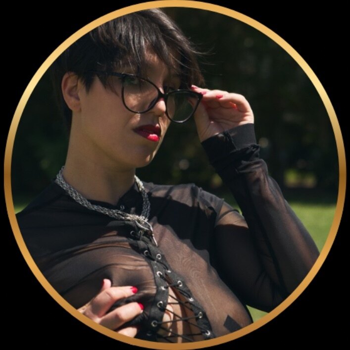 THE BOSS I✨EXPERT CUCKOLDRESS✨ OnlyFans