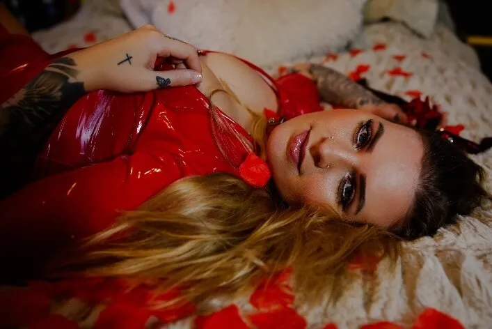 InkedBlondie OnlyFans header