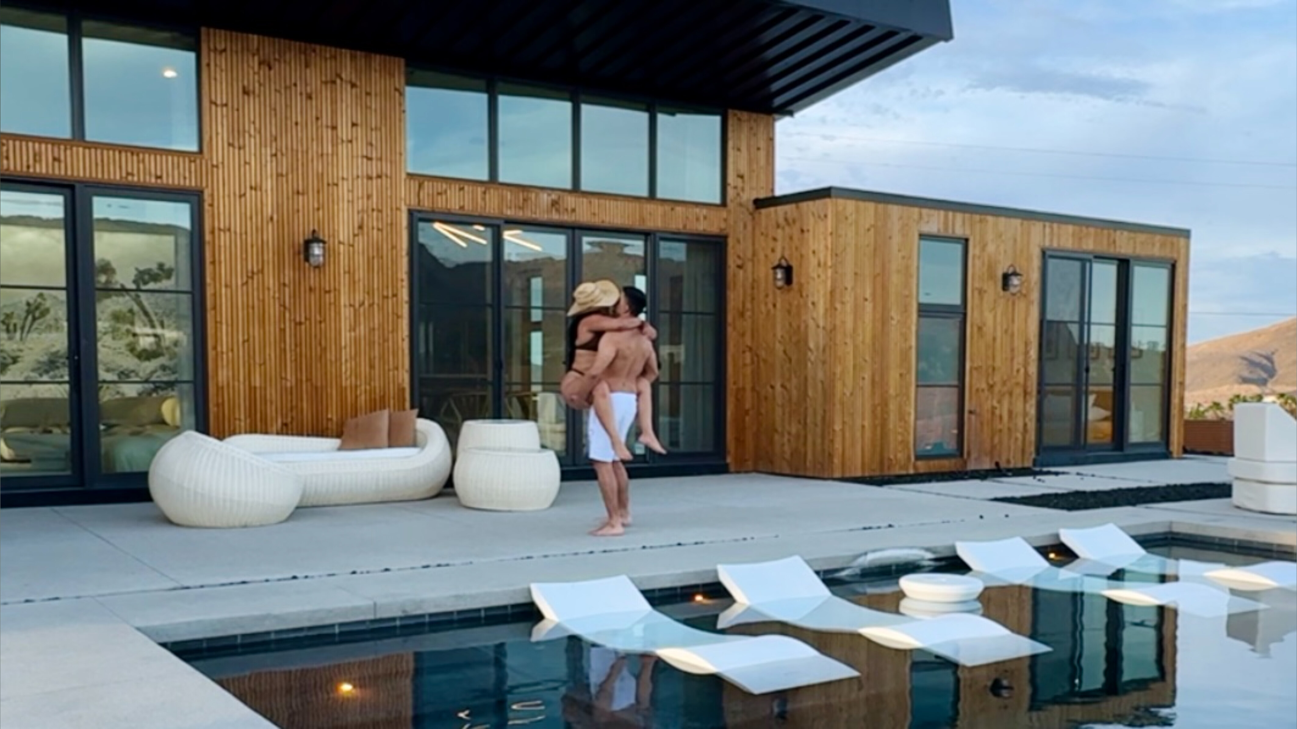 Isaac &amp; Andrea OnlyFans header