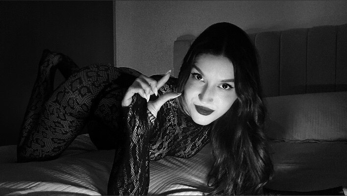 Cruel Mommy Isadora ⛓️ OnlyFans header