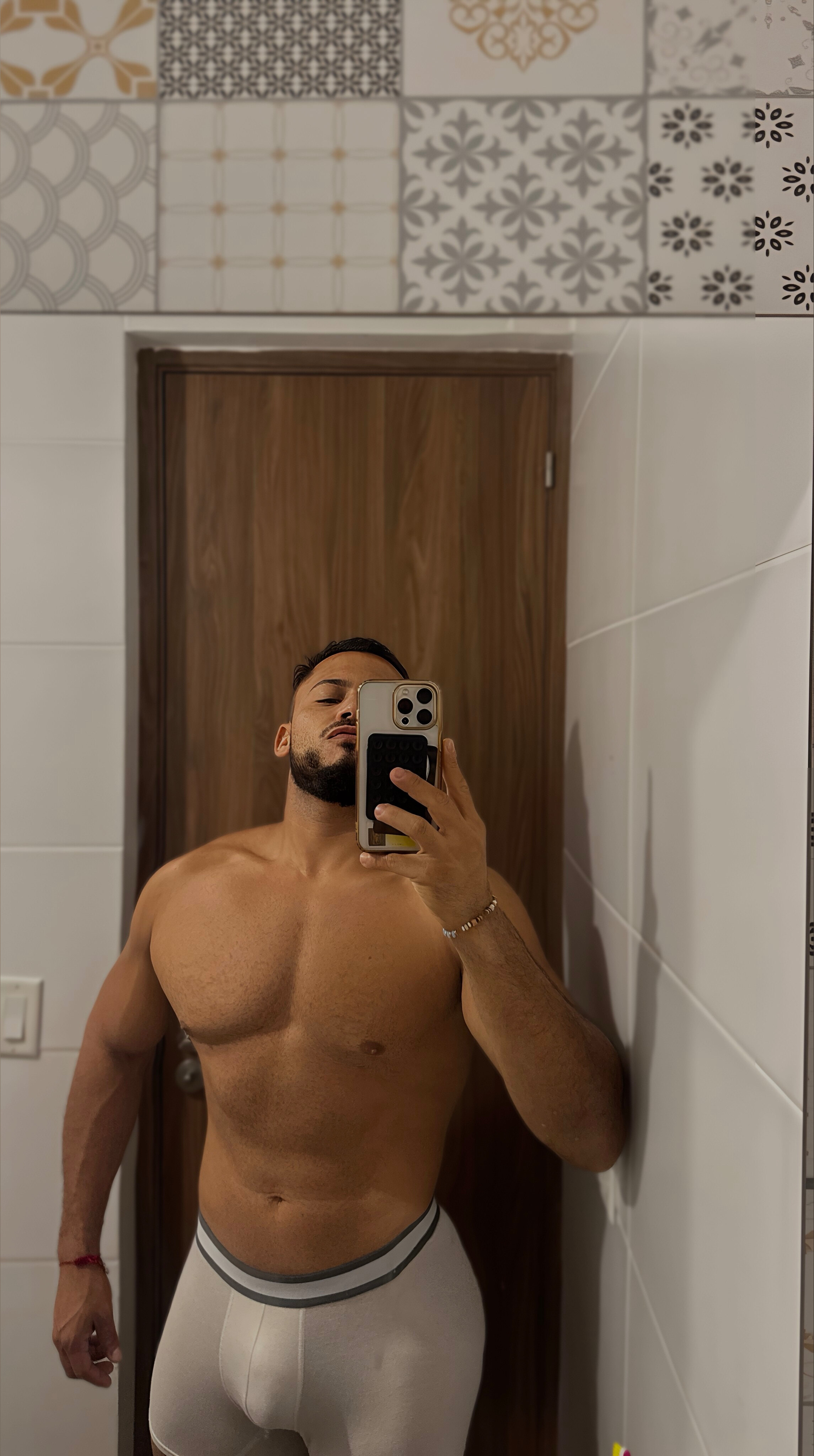 Yordan Gonzalez OnlyFans