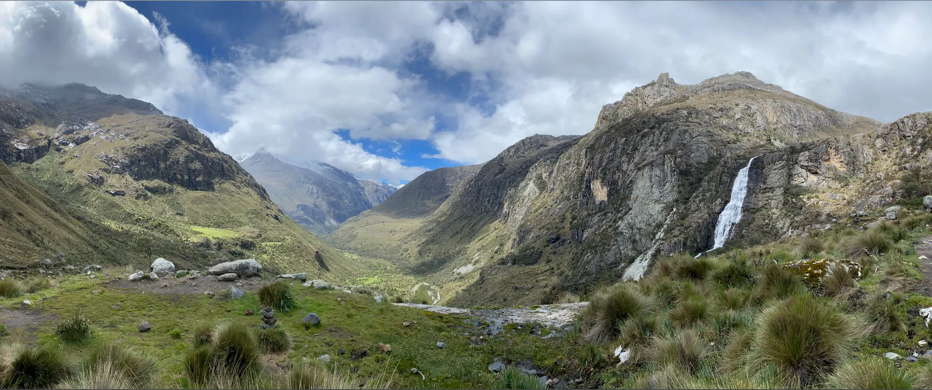 I'M BACK, DM ME 🥰 OnlyFans header