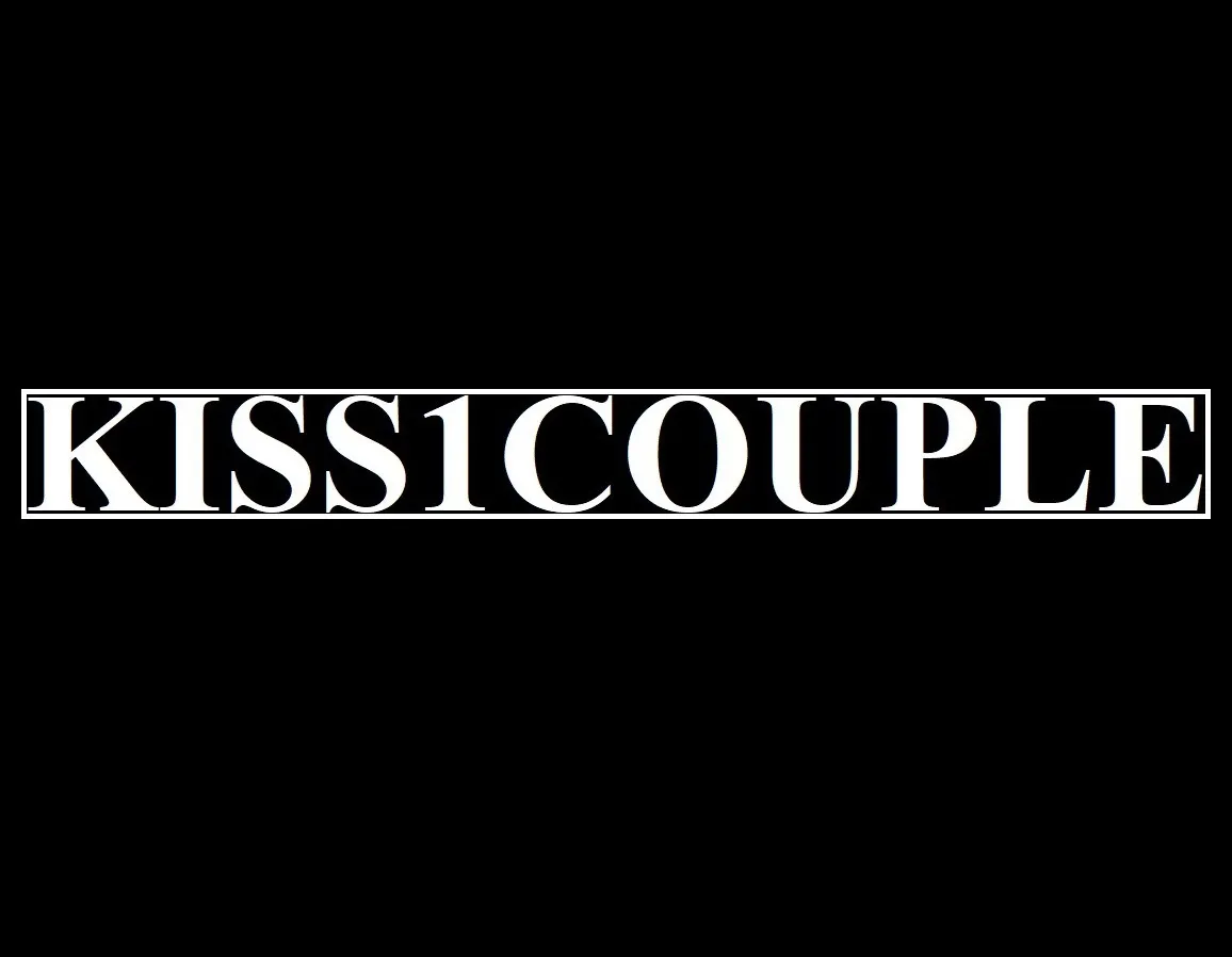 kiss1couple OnlyFans header