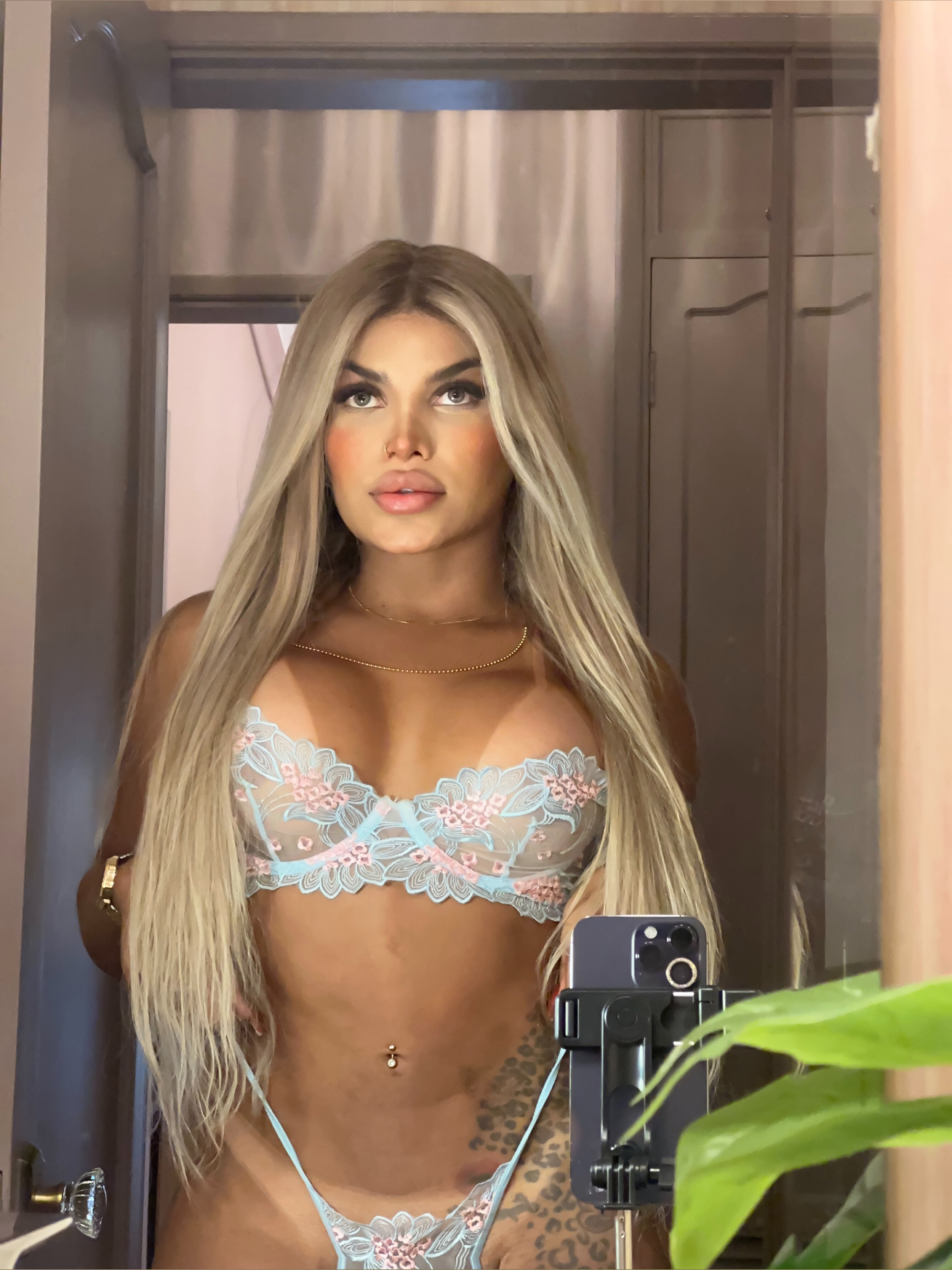 Sara Lopez OnlyFans