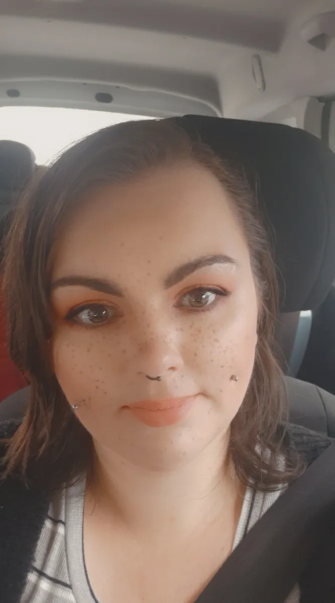 Lara Allen OnlyFans header