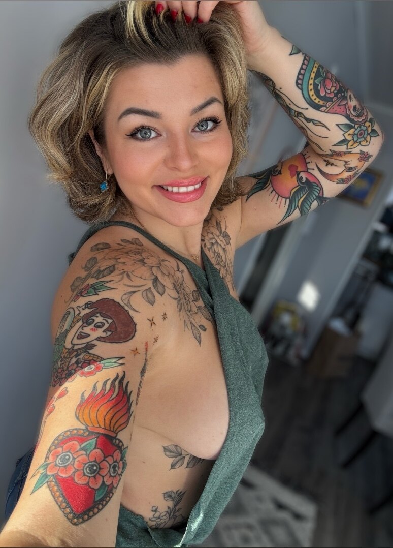 Aneta Figgut | ONLINE 🟢 OnlyFans