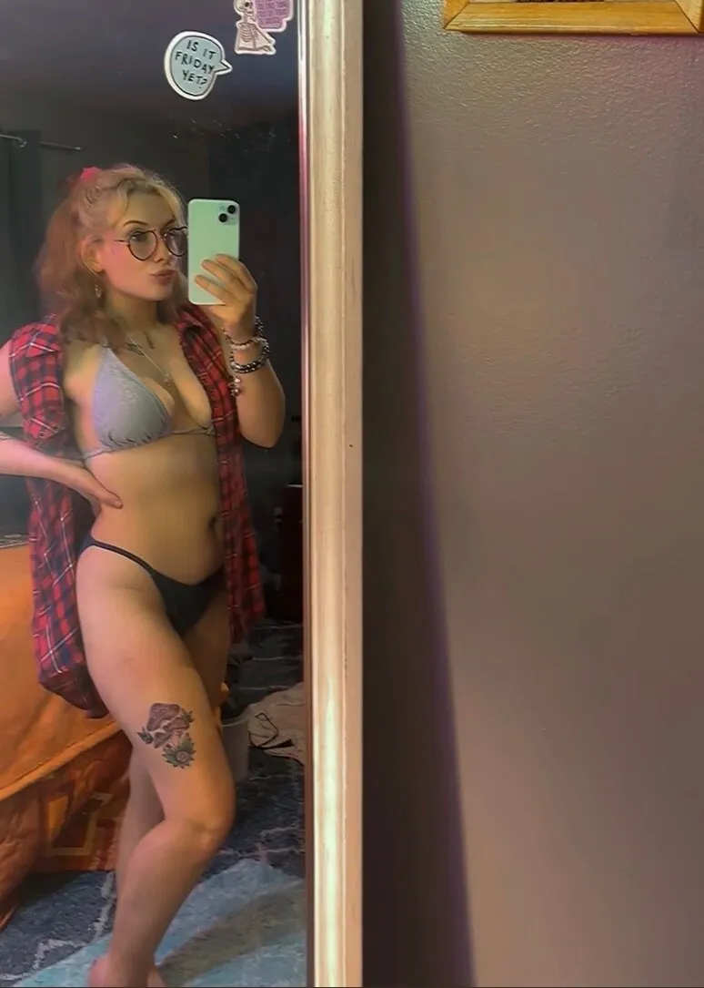 𝑩𝒂𝒃𝒚𝒈𝒊𝒓𝒍 💋🪭