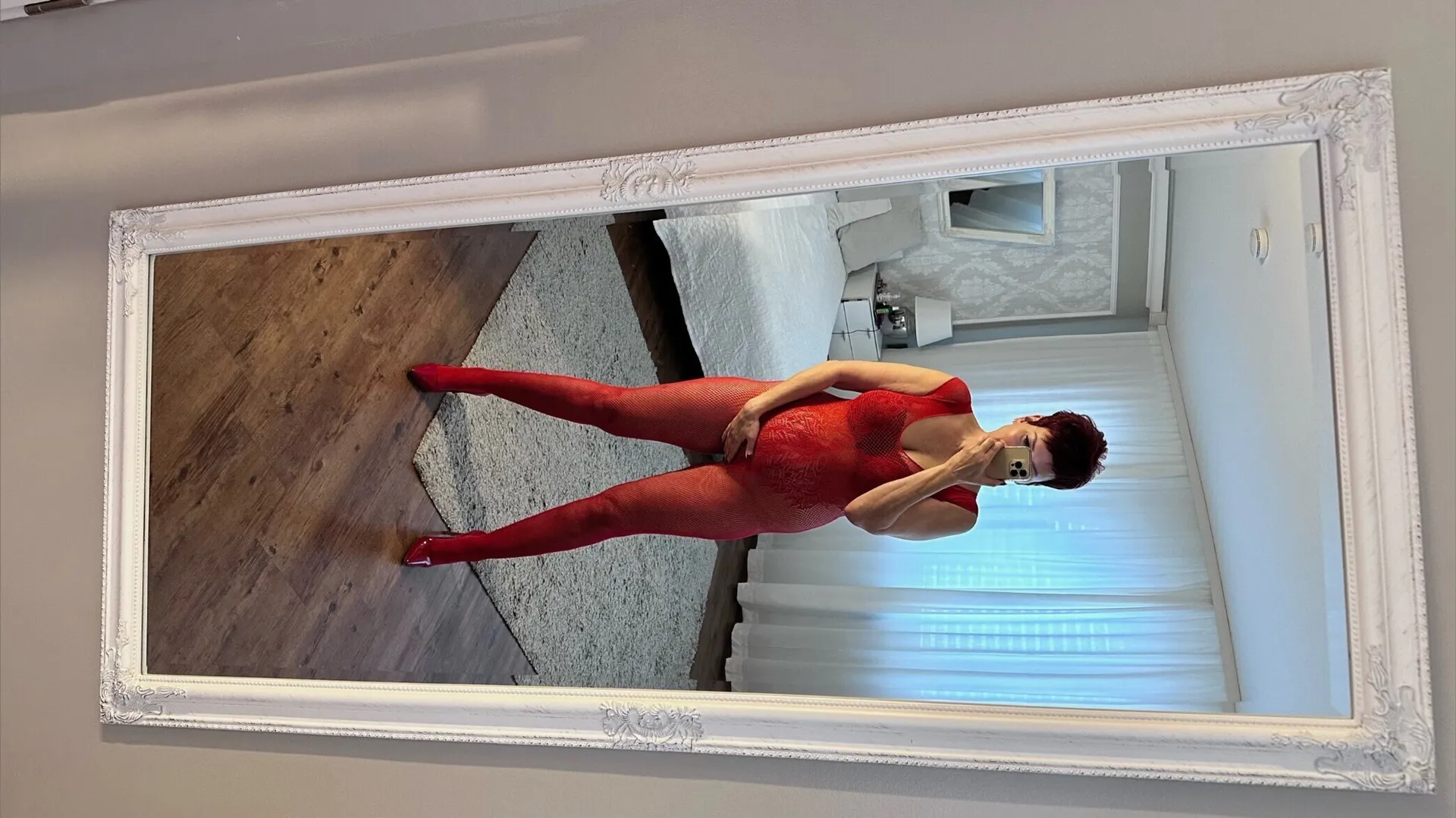 Liza Pinelli OnlyFans header